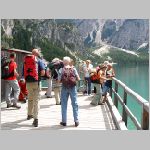 7-Turisti ed escursionisti al lago.jpg