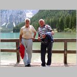 8-Giuseppe ed Iginio al lago di Braies.jpg